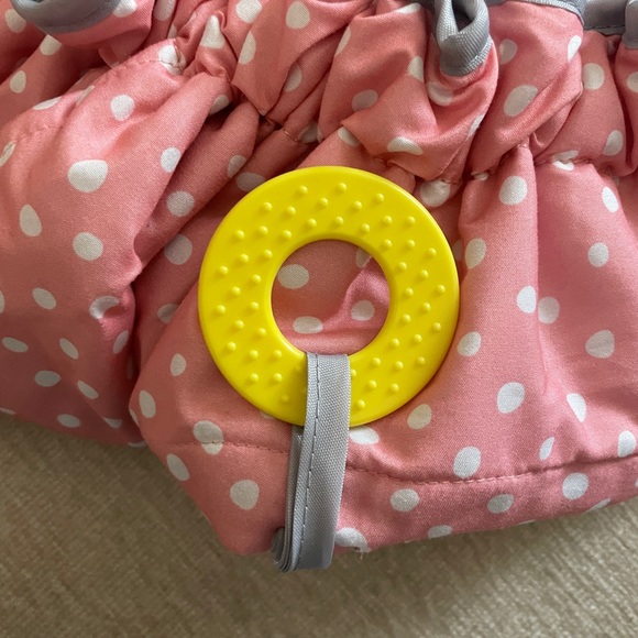 Suessie shopping cart and high chair cover - Picture 8 of 9